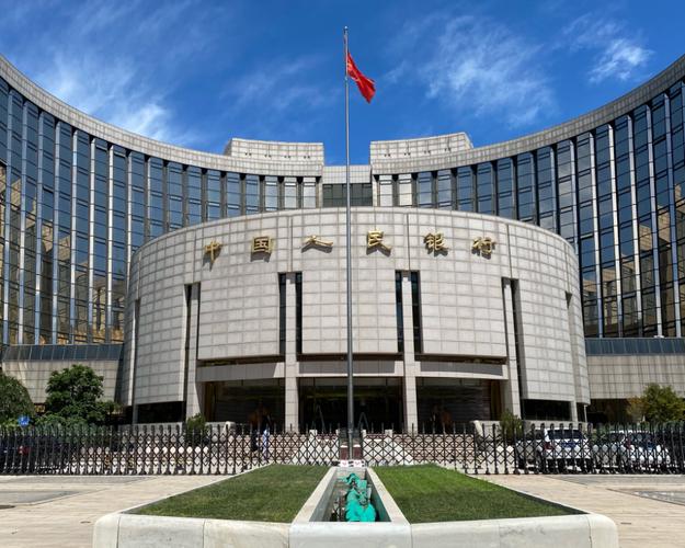 人民银行广东省分行:创设“三个100亿”再贷款再贴现专项额度,推动科创、消费、外贸领域高质量发展