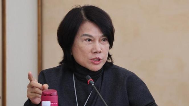 “绝不用海归派”,董明珠“间谍言论”背离常识